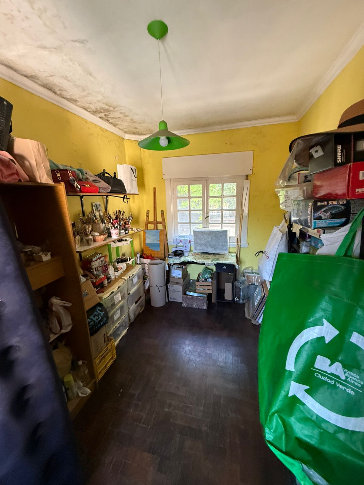 aparopropiedades - Casa en zona Residencial de Quilmes a la venta