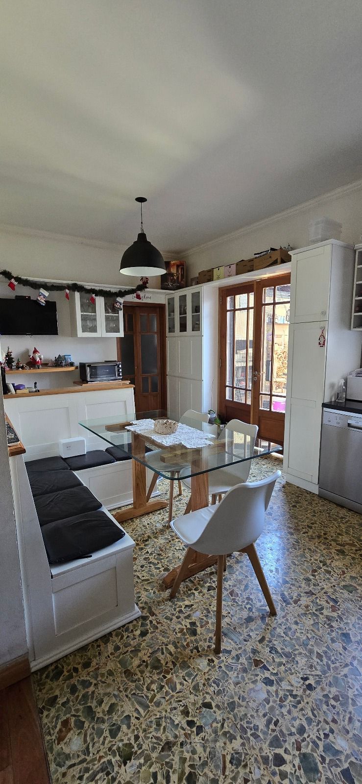 aparopropiedades - Casa en Quilmes Oeste a la Venta