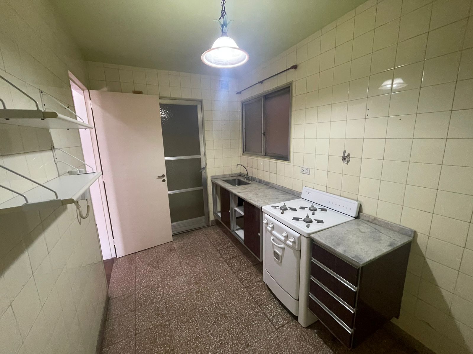 aparopropiedades - Departamento de 2 ambientes en Quilmes centro