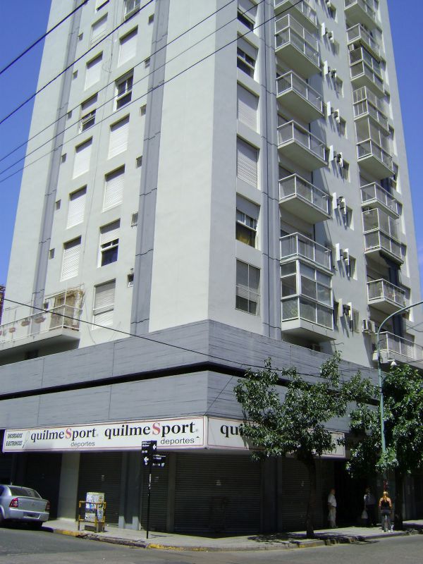 aparopropiedades - Departamento de 2 ambientes en Quilmes centro