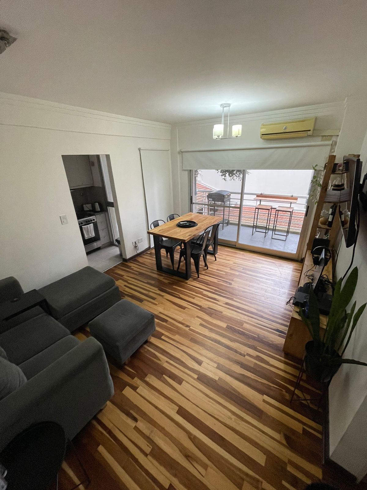 aparopropiedades - Departamento de 2 ambientes en Quilmes Centro