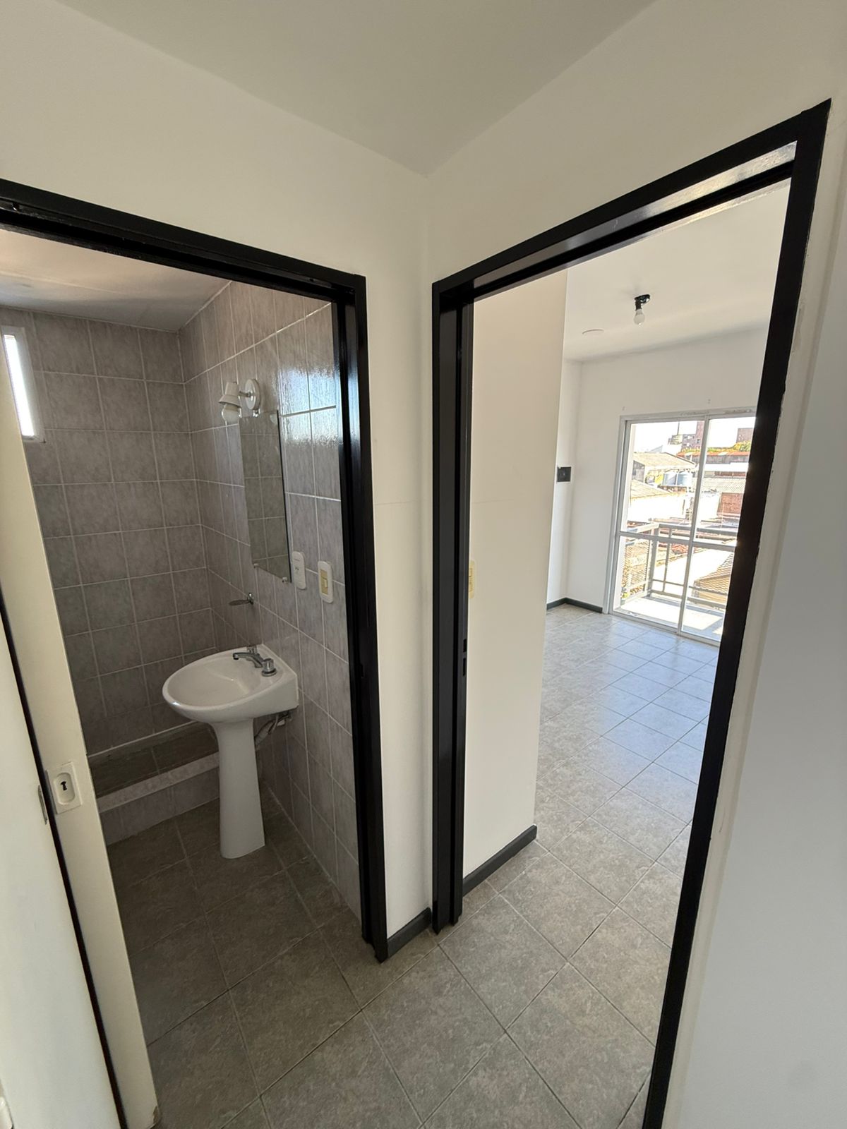 aparopropiedades - Departamento de 2 ambientes en Bernal Oeste