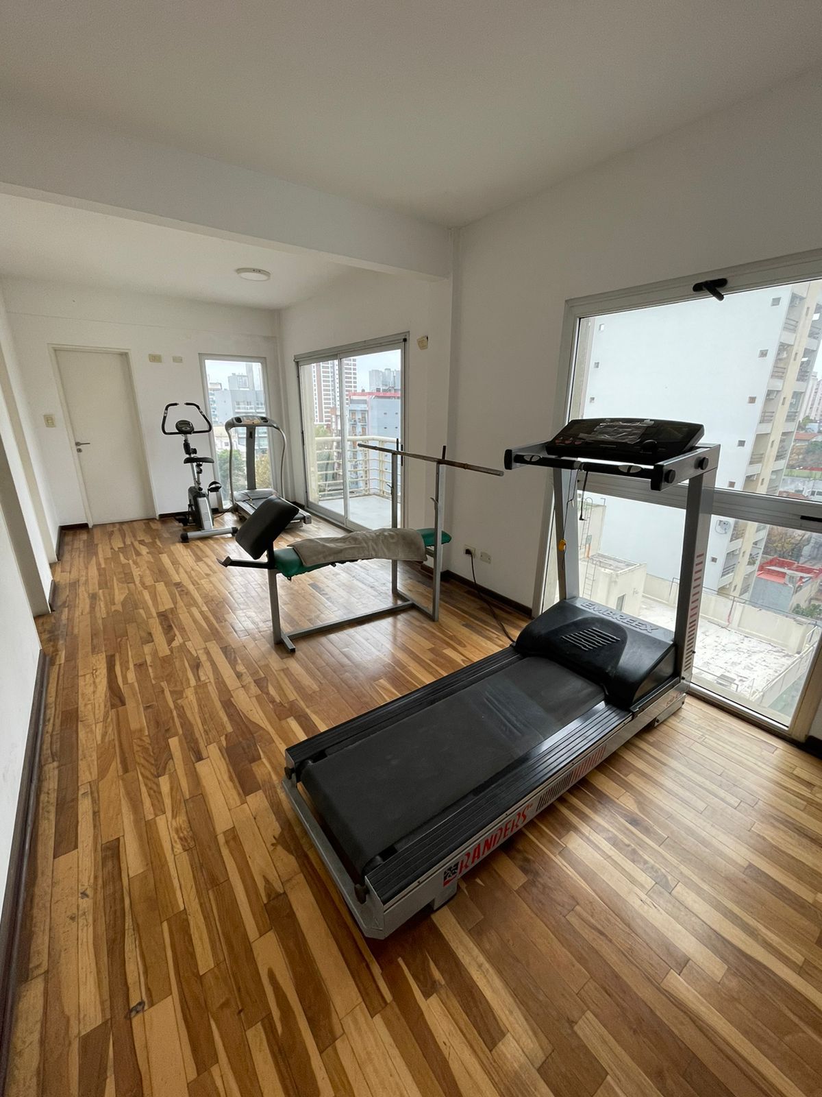 aparopropiedades - Departamento de 2 ambientes en Quilmes Centro