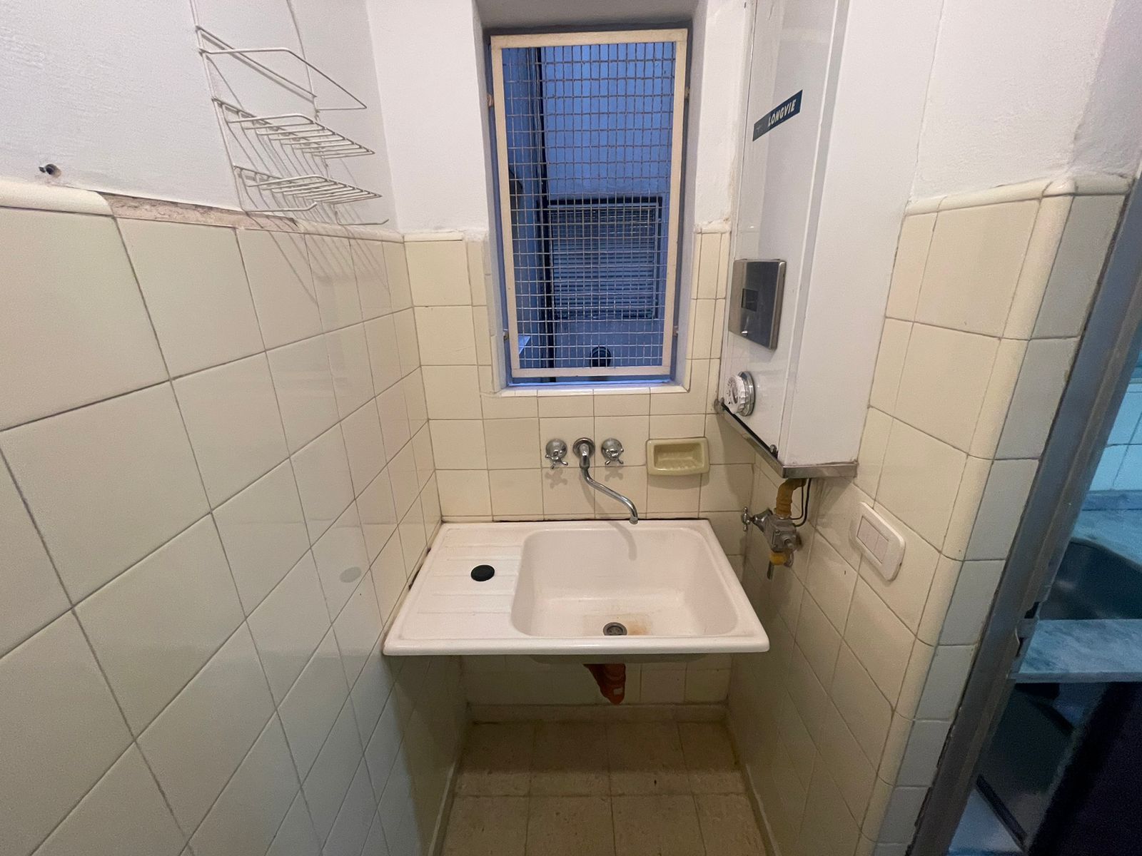 aparopropiedades - Departamento de 2 ambientes en Quilmes centro