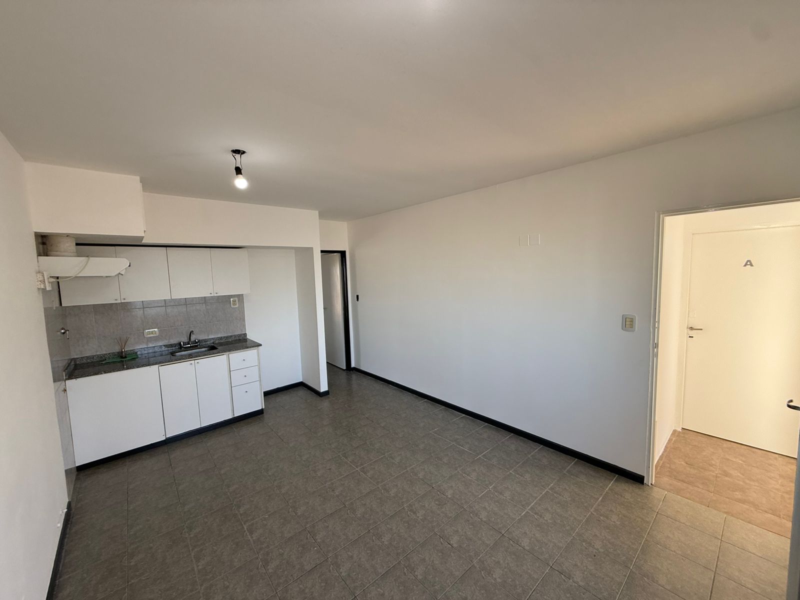 aparopropiedades - Departamento de 2 ambientes en Bernal Oeste