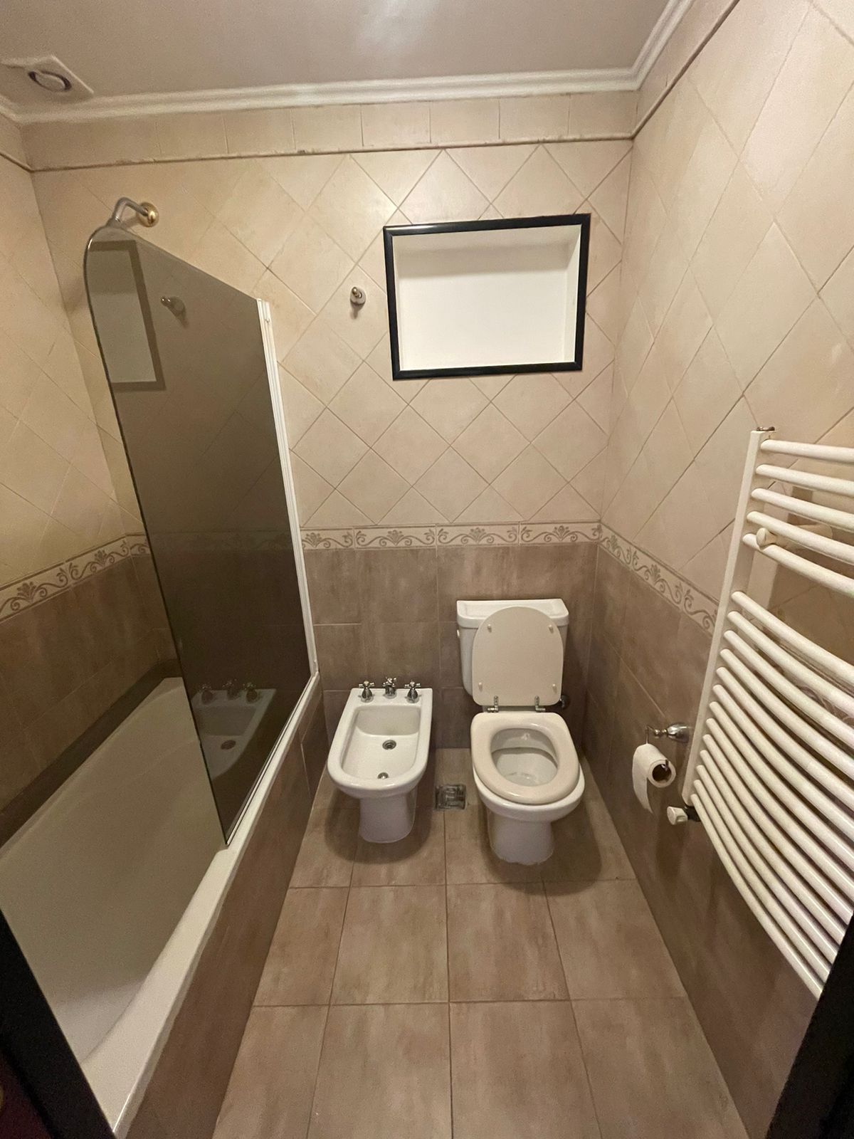 aparopropiedades - Departamento de 3 ambientes en Quilmes centro