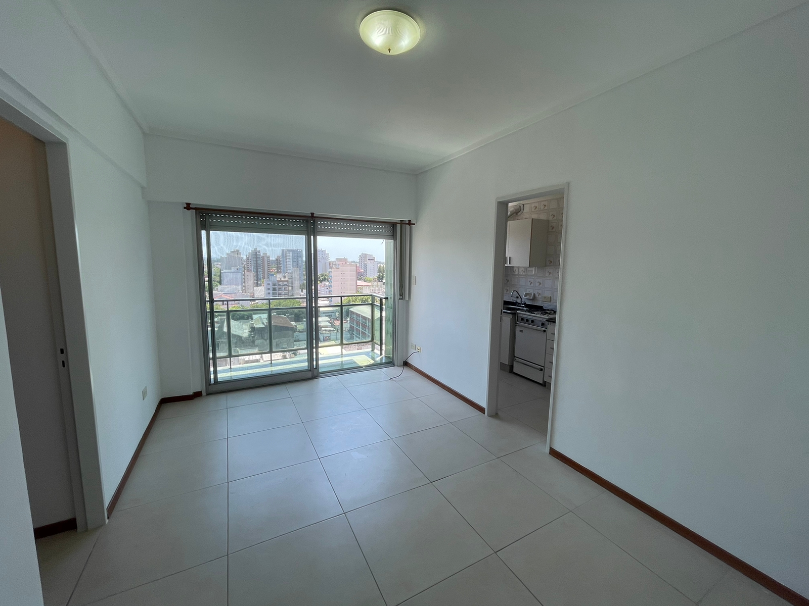 aparopropiedades - Departamento de 2 ambientes en Quilmes centro