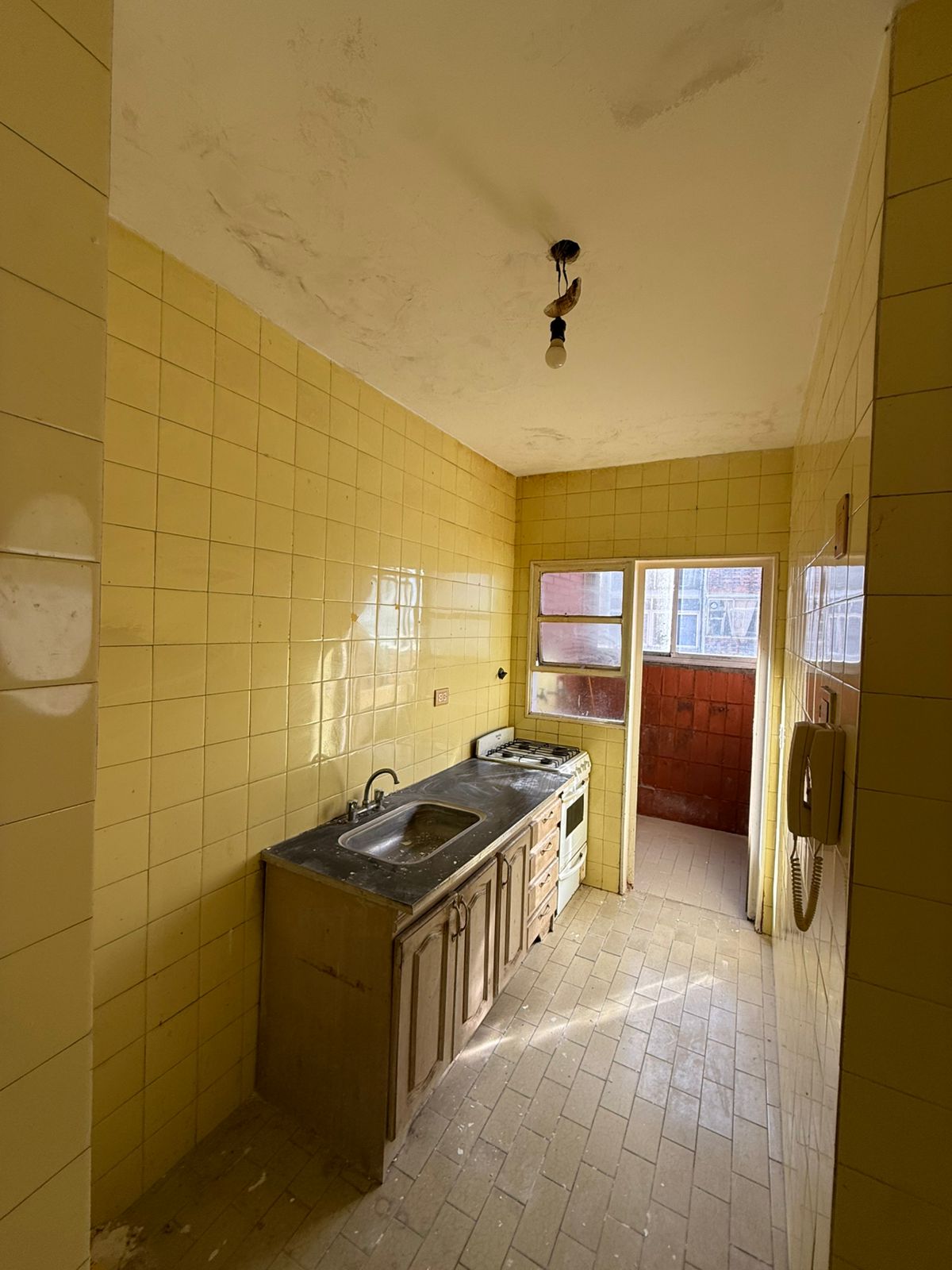 aparopropiedades - Departamento de 3 ambientes en Quilmes centro