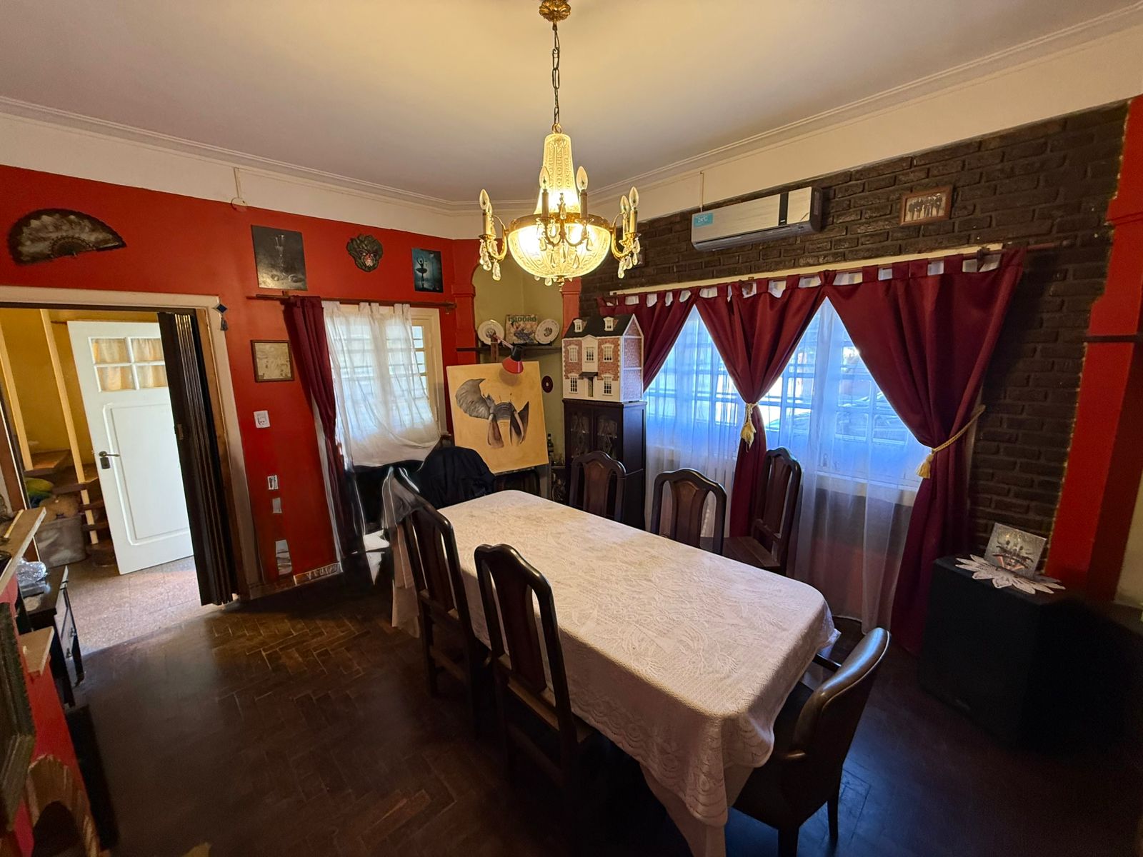 aparopropiedades - Casa en zona Residencial de Quilmes a la venta