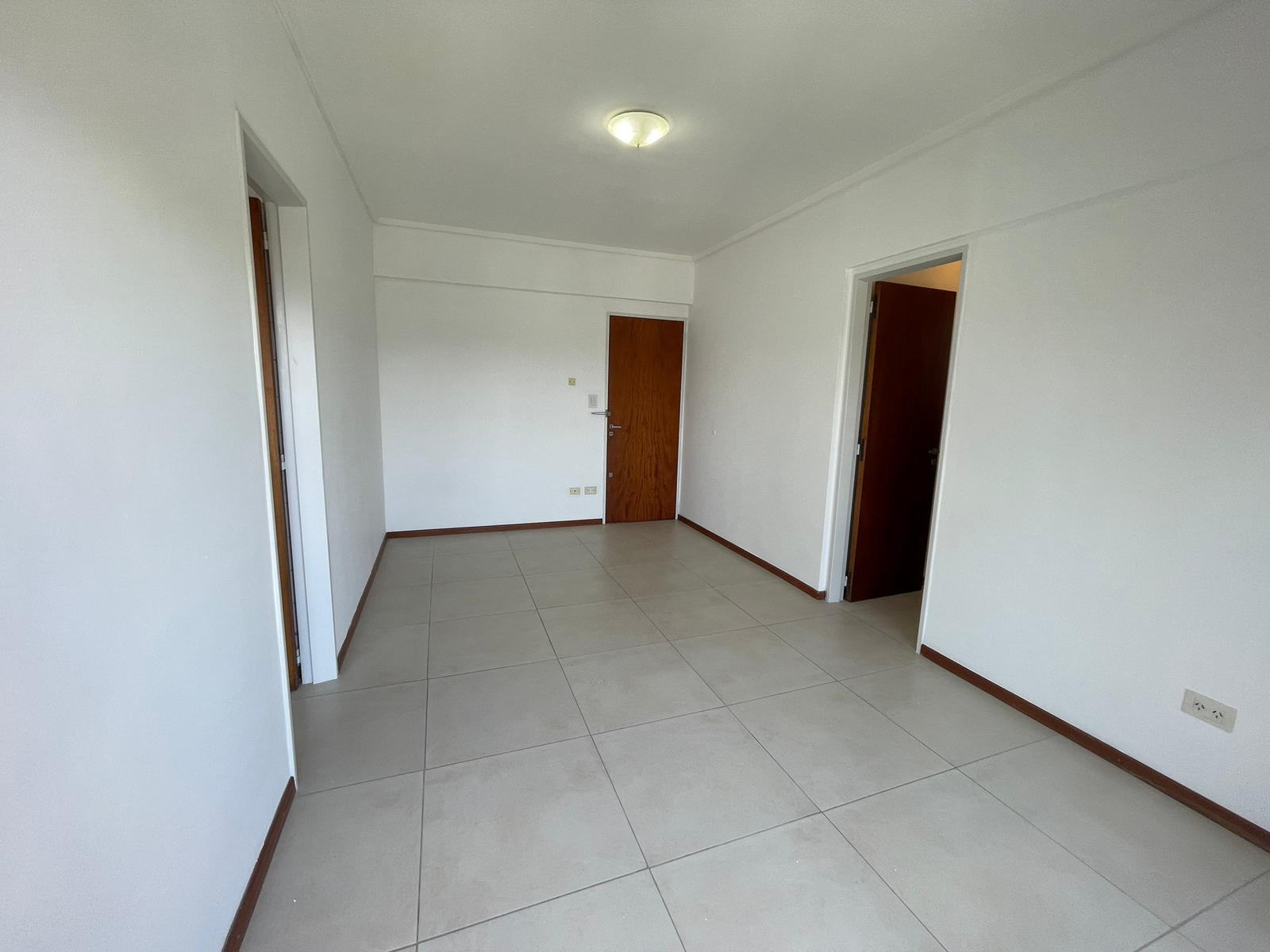 aparopropiedades - Departamento de 2 ambientes en Quilmes centro