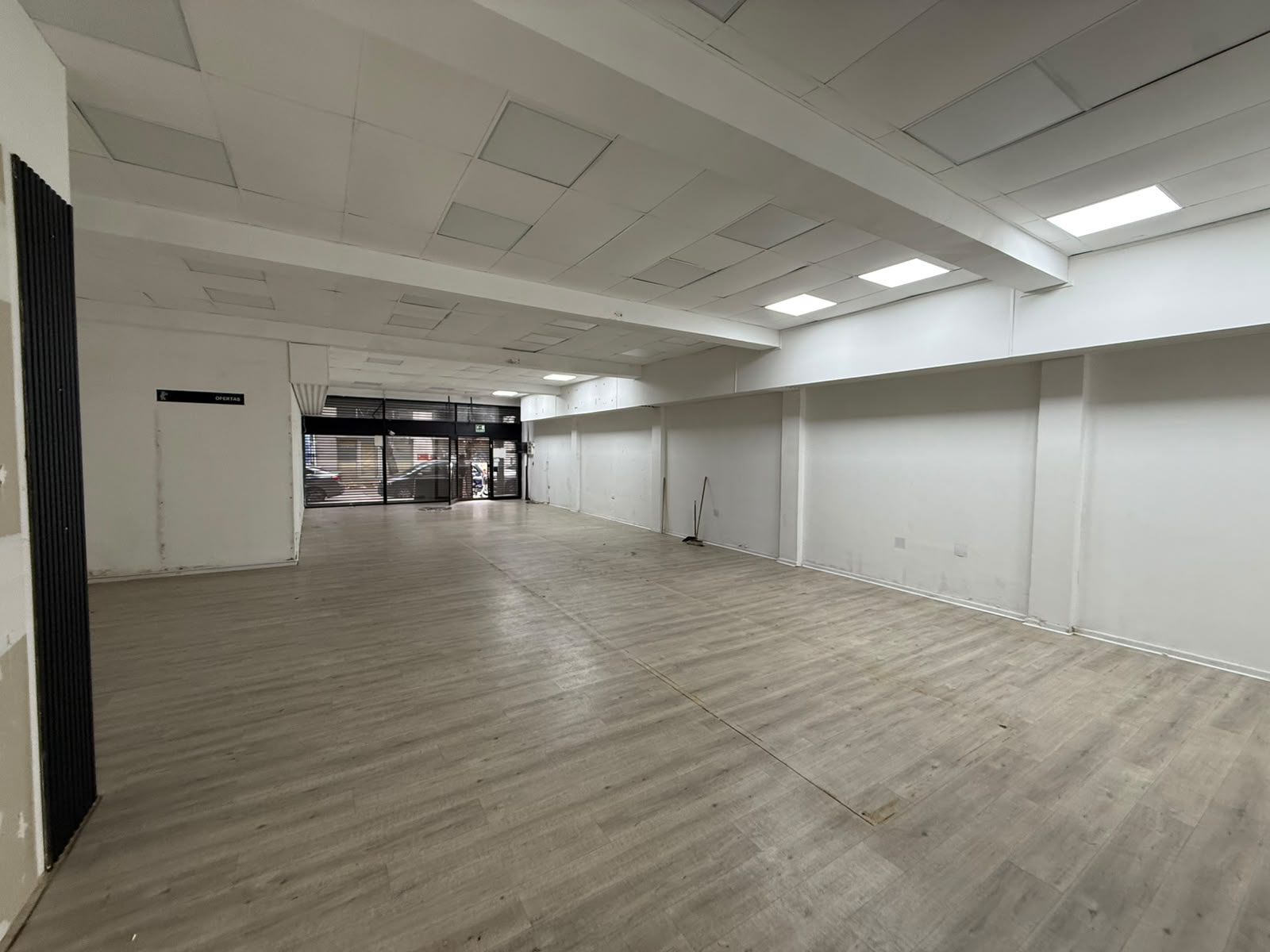 aparopropiedades - Local comercial en Quilmes centro