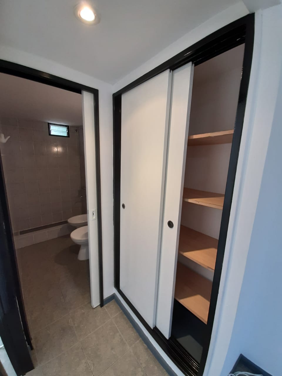 aparopropiedades - Departamento de 2 ambientes con patio 