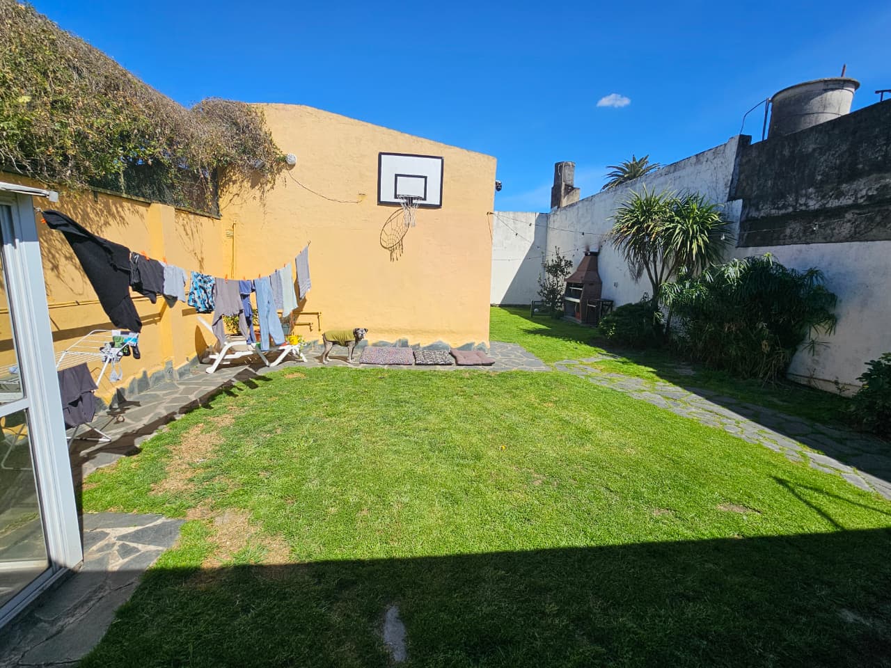 aparopropiedades - Casa en Quilmes Este a la venta