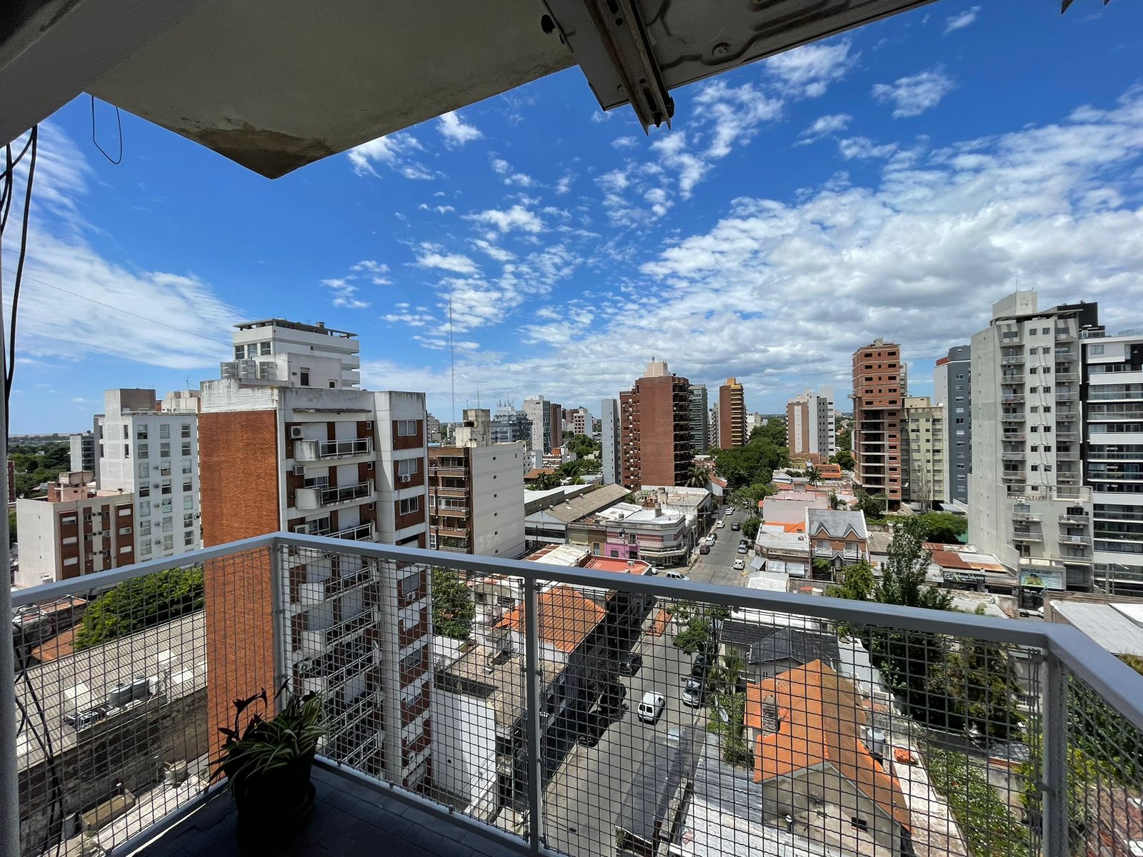 aparopropiedades - Departamento de 2 ambientes en Quilmes centro