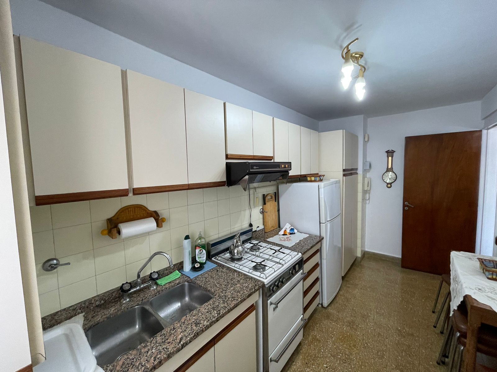 aparopropiedades - Departamento de 2 ambientes en Quilmes centro