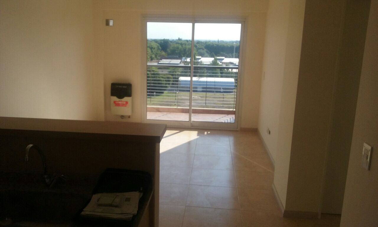 aparopropiedades - Impecable departamento de 2 ambientes al frente 