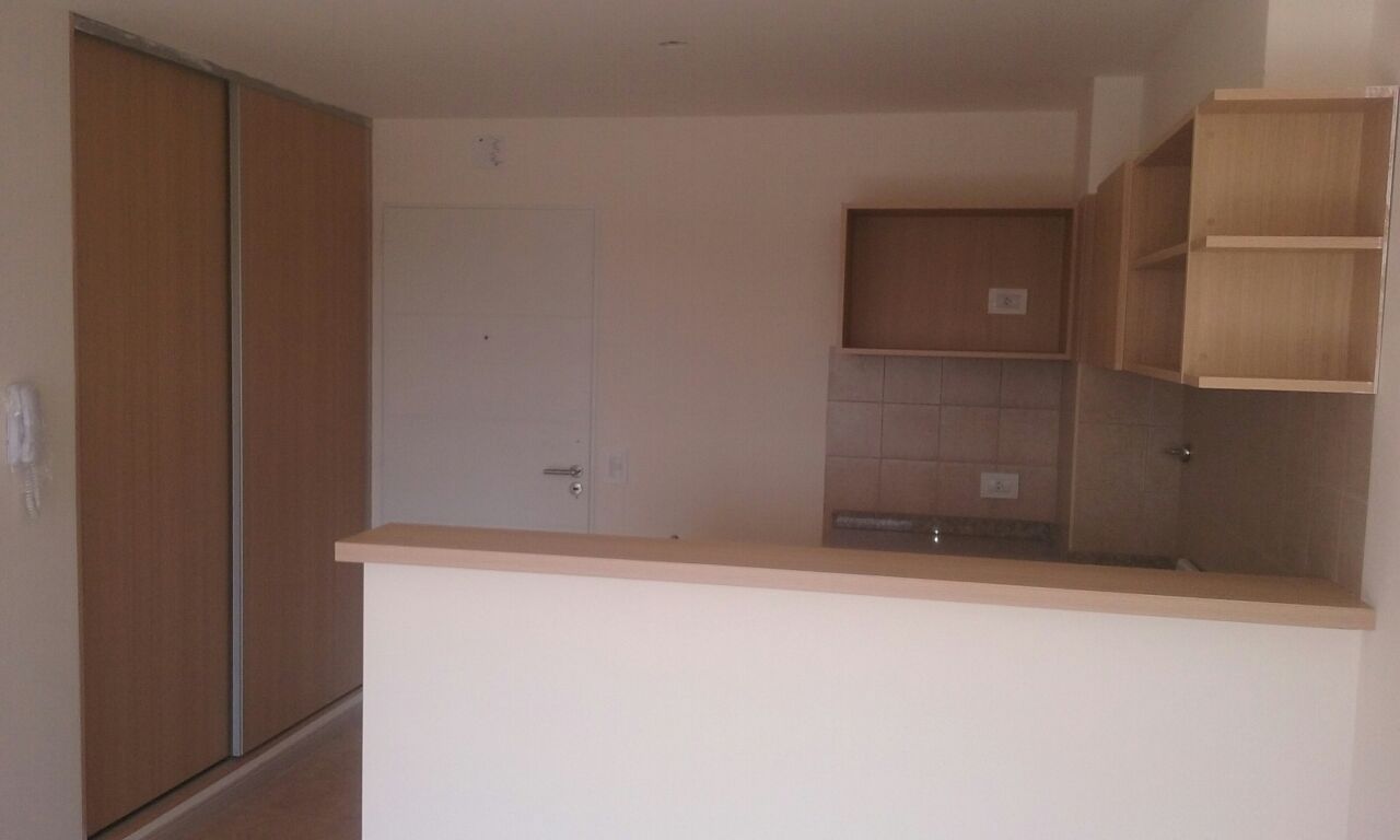 aparopropiedades - Impecable departamento de 2 ambientes al frente 