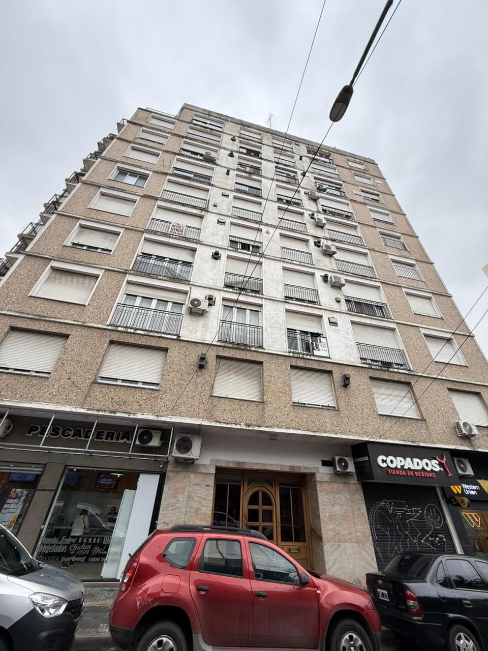 alquiler - Departamento de 3 ambientes en Quilmes centro