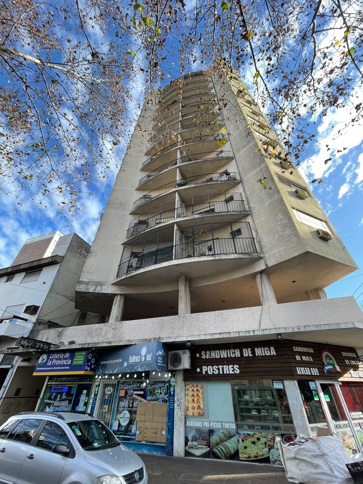 venta - Departamento de 3 ambientes en Quilmes centro