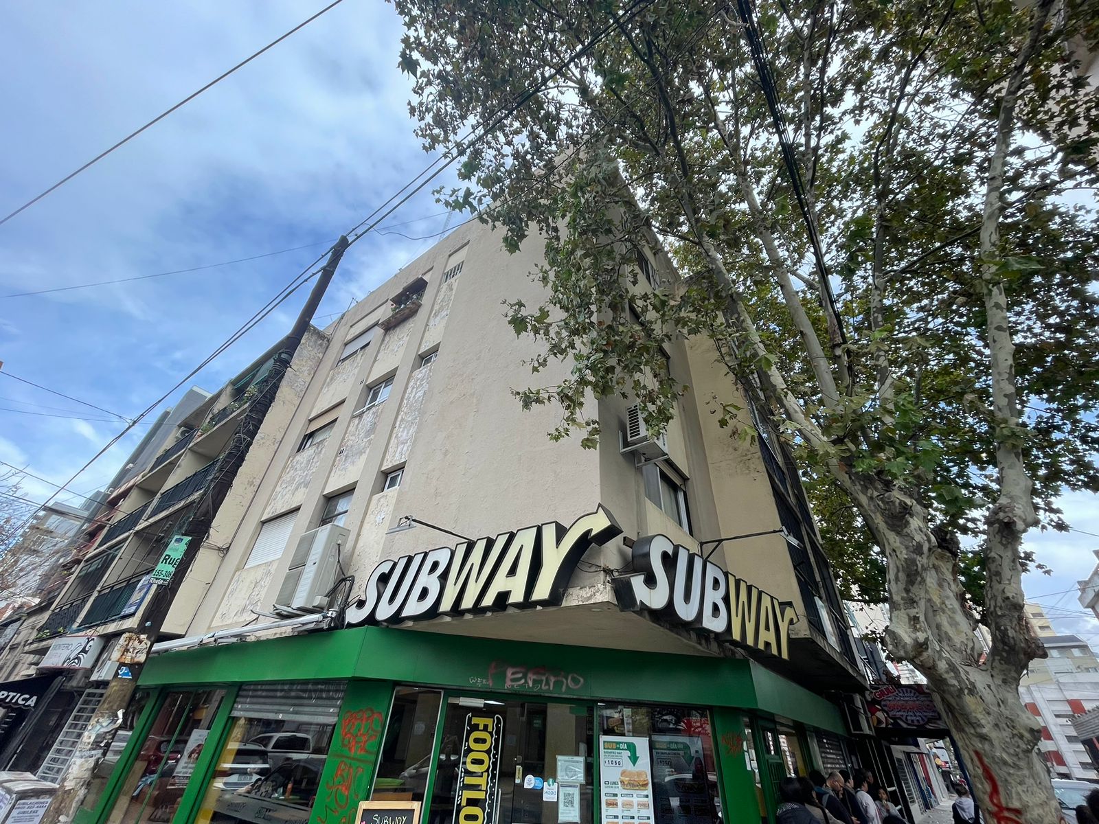 alquiler - Departamento de 2 ambientes en Quilmes Centro