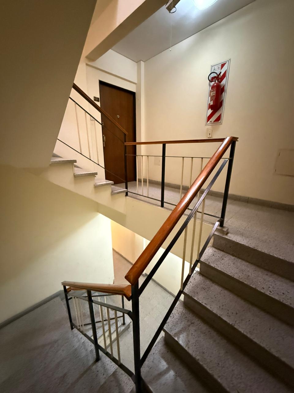 aparopropiedades - Departamento de 3 ambientes en Quilmes centro