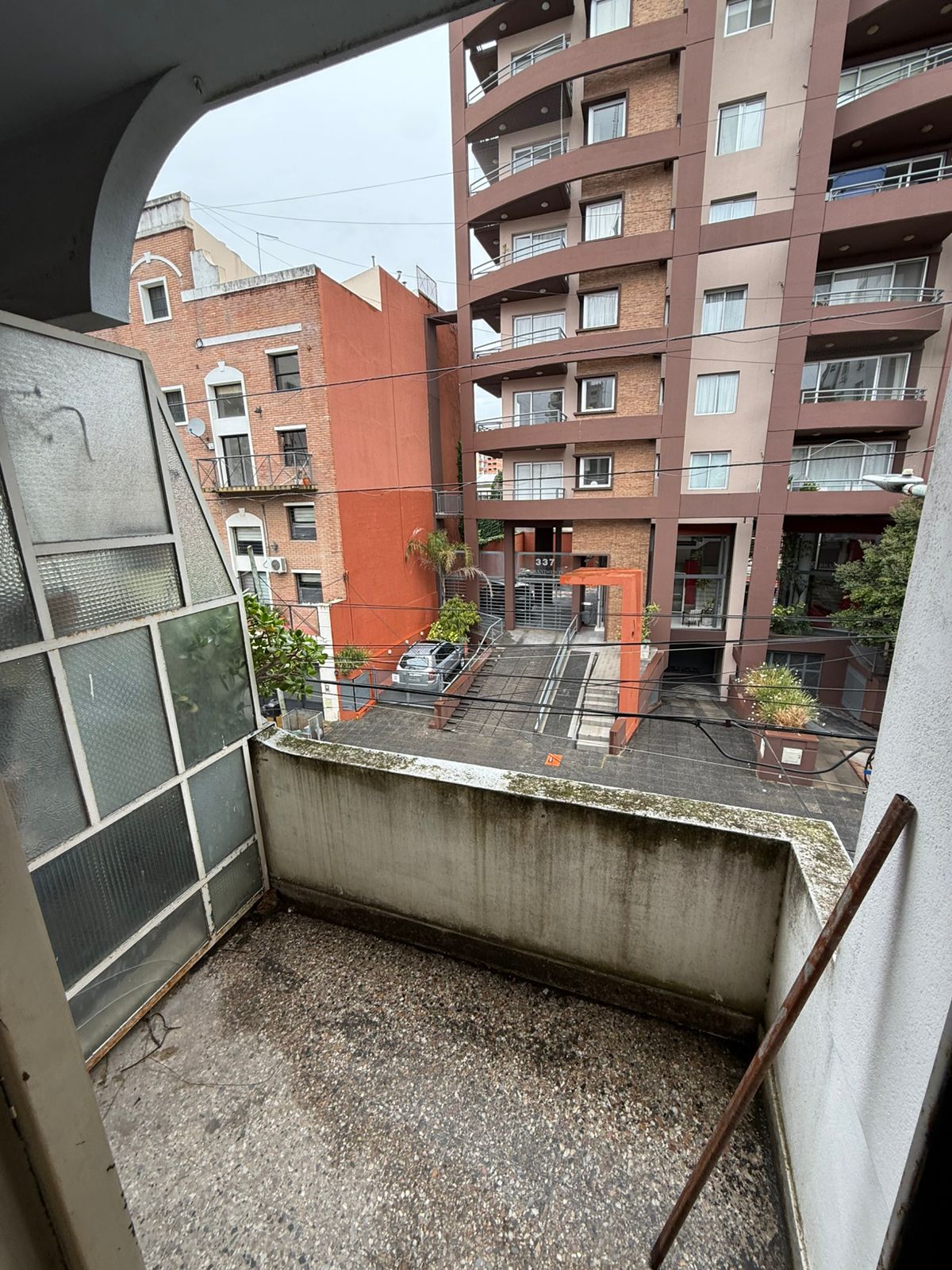 aparopropiedades - Departamento de 3 ambientes en Quilmes centro