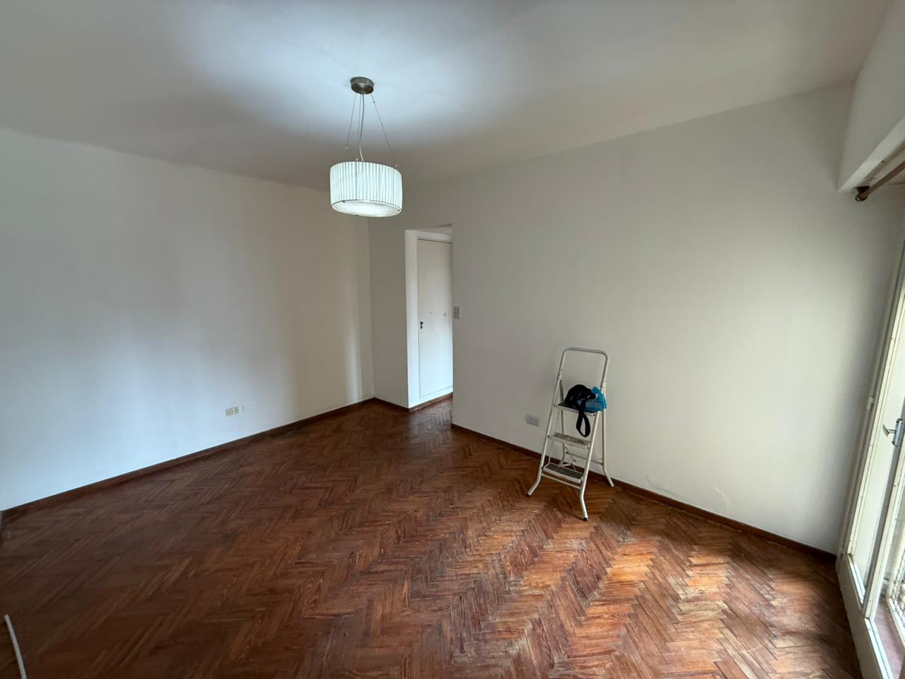 aparopropiedades - Departamento de 2 ambientes en el centro de Quilmes 