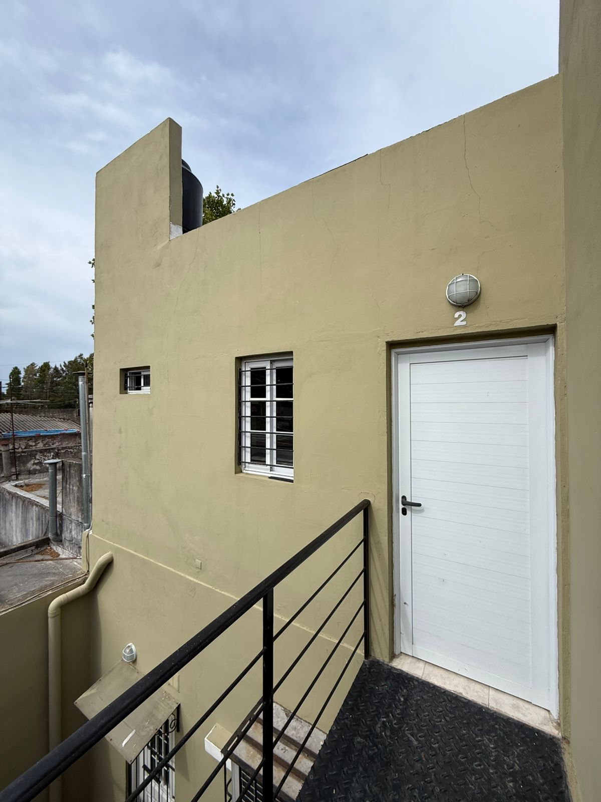 aparopropiedades - Monoambiente en alquiler en Planta Alta