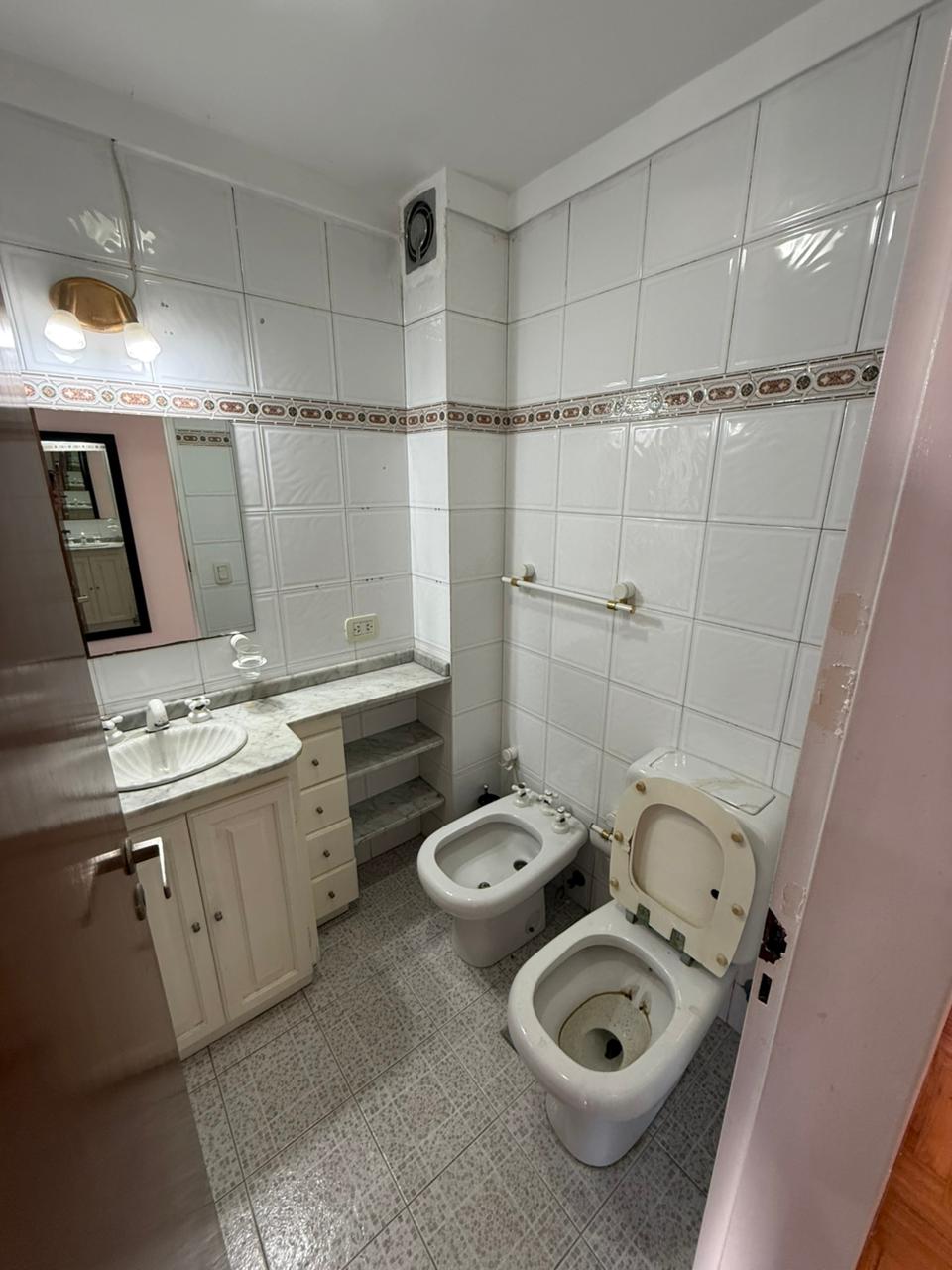 aparopropiedades - Departamento de 2 ambientes en Quilmes centro