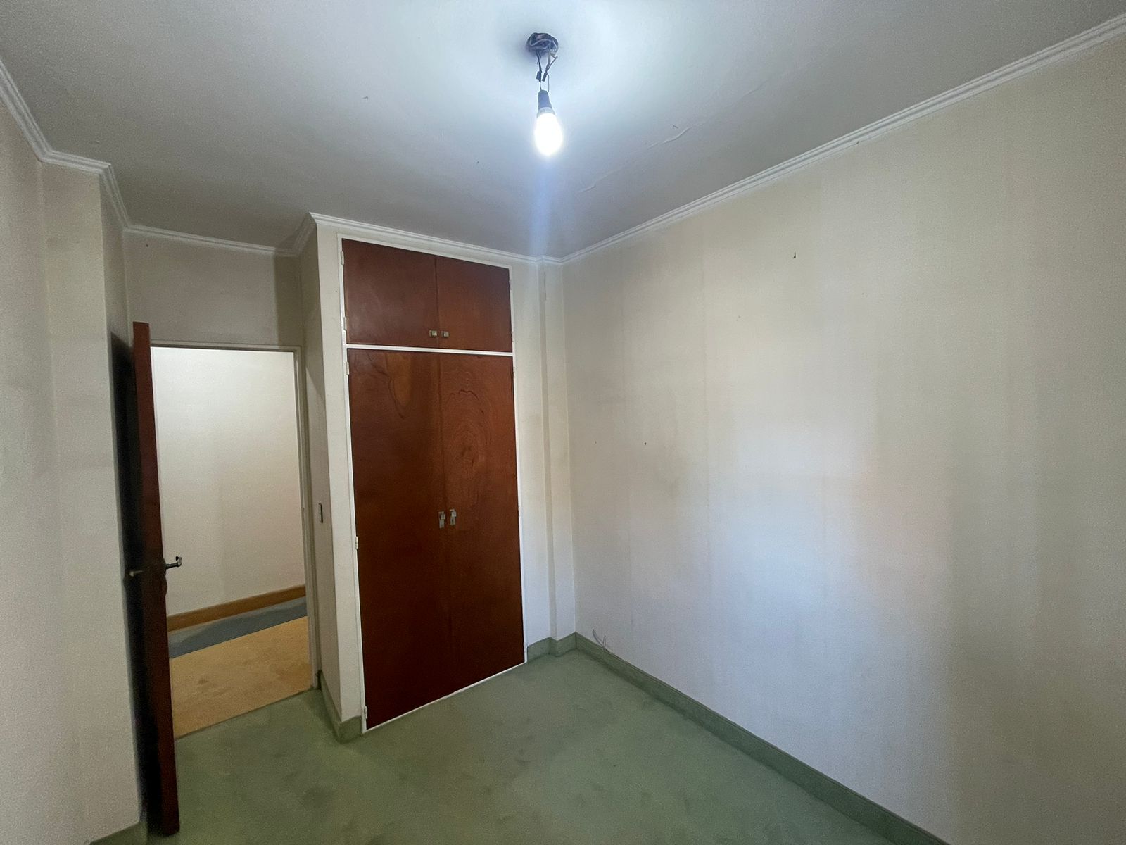 aparopropiedades - Departamento de 3 ambientes con cochera en Quilmes centro