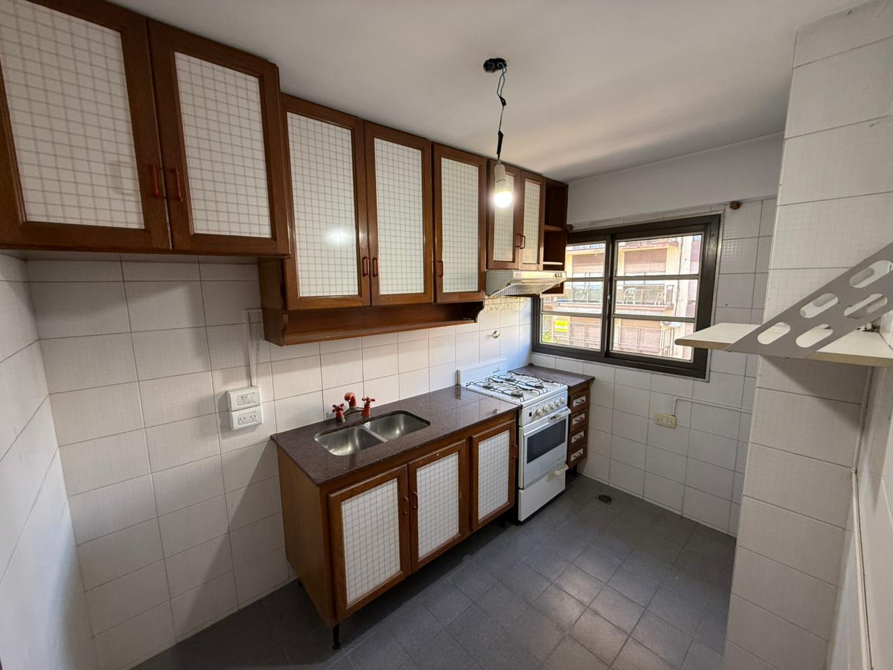 aparopropiedades - Departamento de 2 ambientes en Quilmes centro