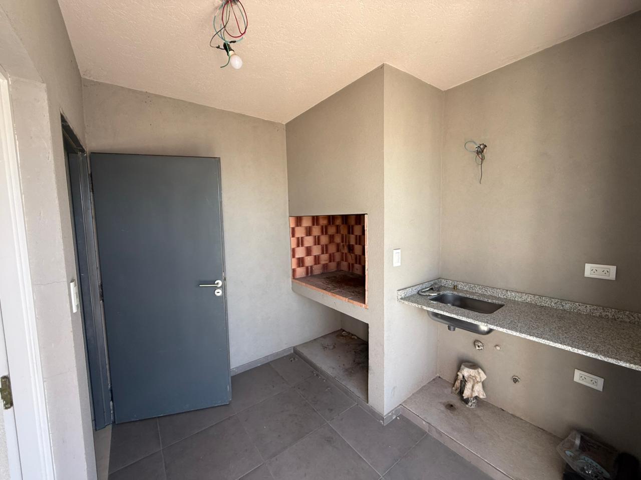 aparopropiedades - Departamento de 2 ambientes con cochera 