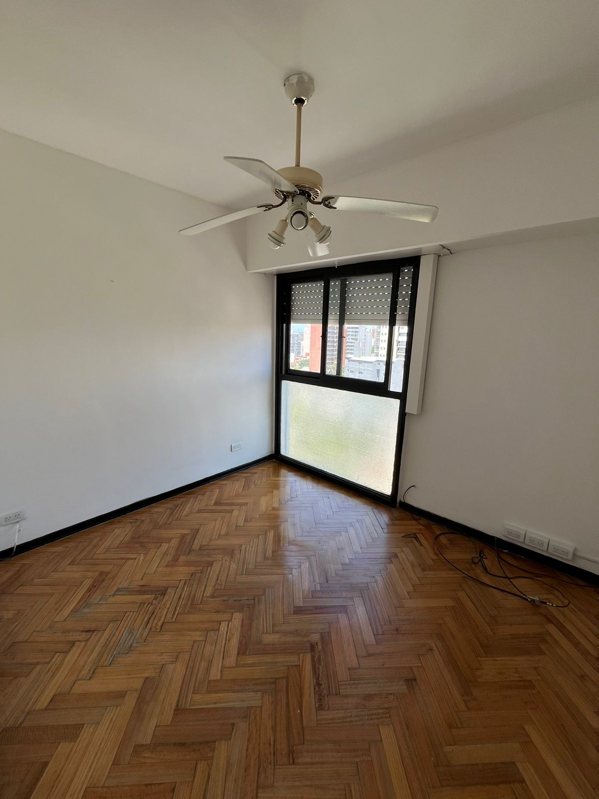 aparopropiedades - Departamento de 2 ambientes en Quilmes centro