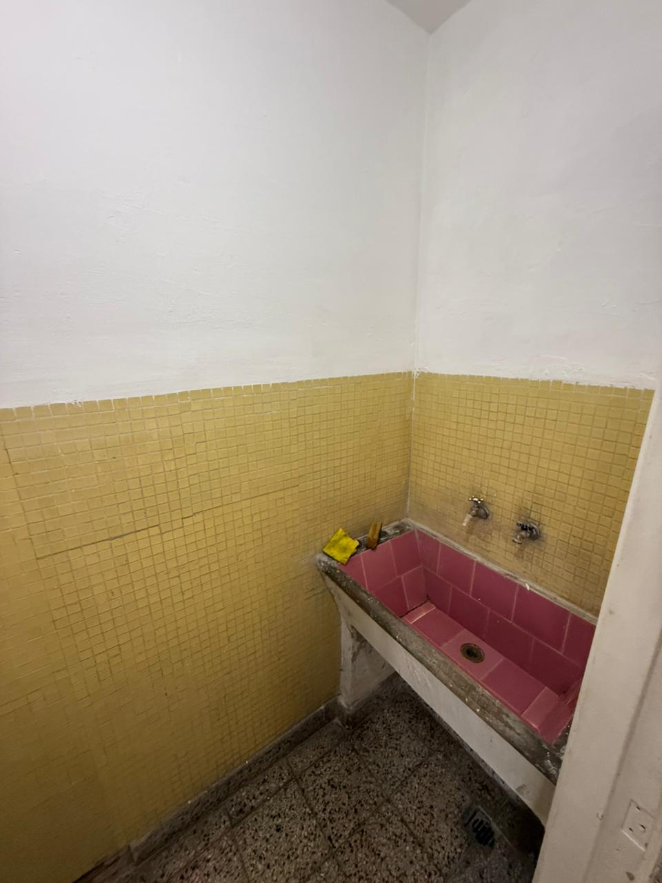 aparopropiedades - Departamento de 3 ambientes en Quilmes centro