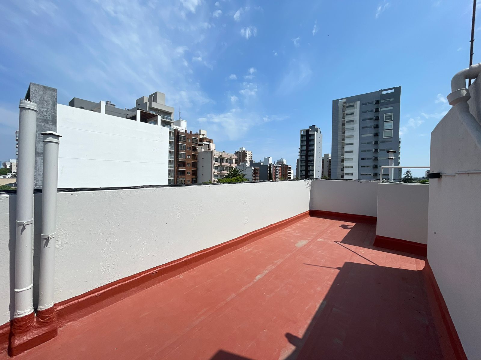 aparopropiedades - Departamento de 2 ambientes en Quilmes centro