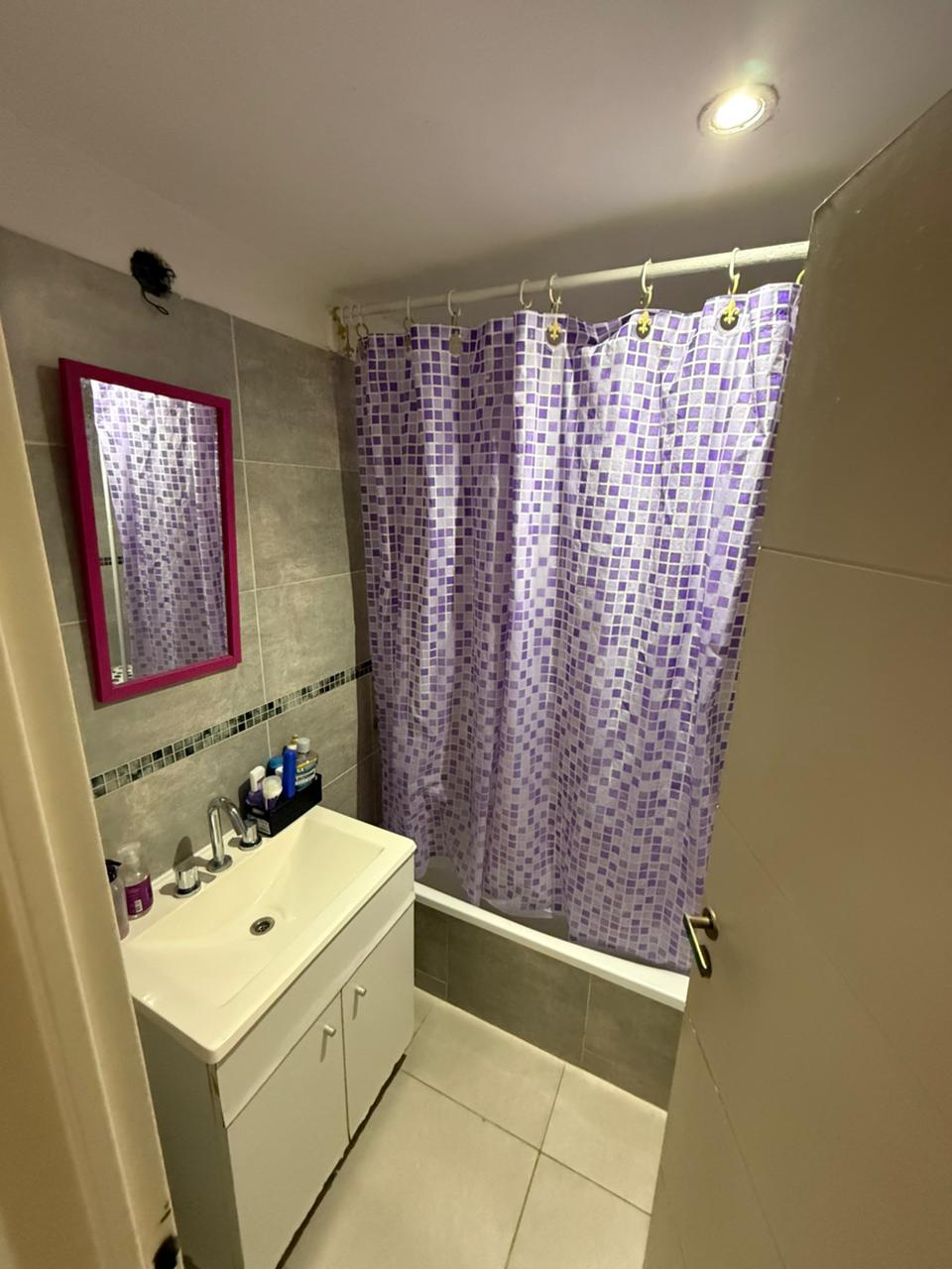 aparopropiedades - Departamento de 2 ambientes con cochera en Quilmes 