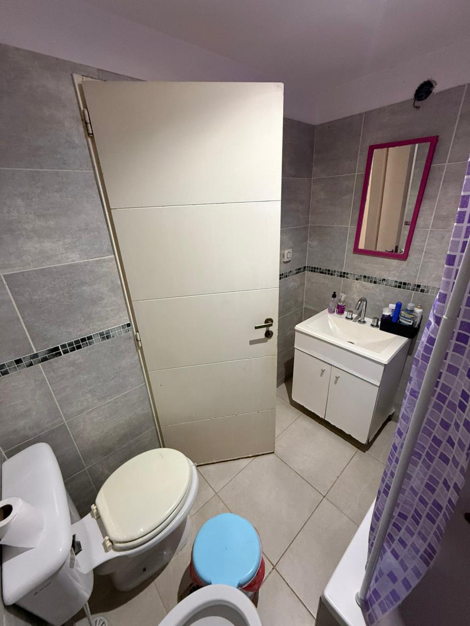 aparopropiedades - Departamento de 2 ambientes con cochera en Quilmes 