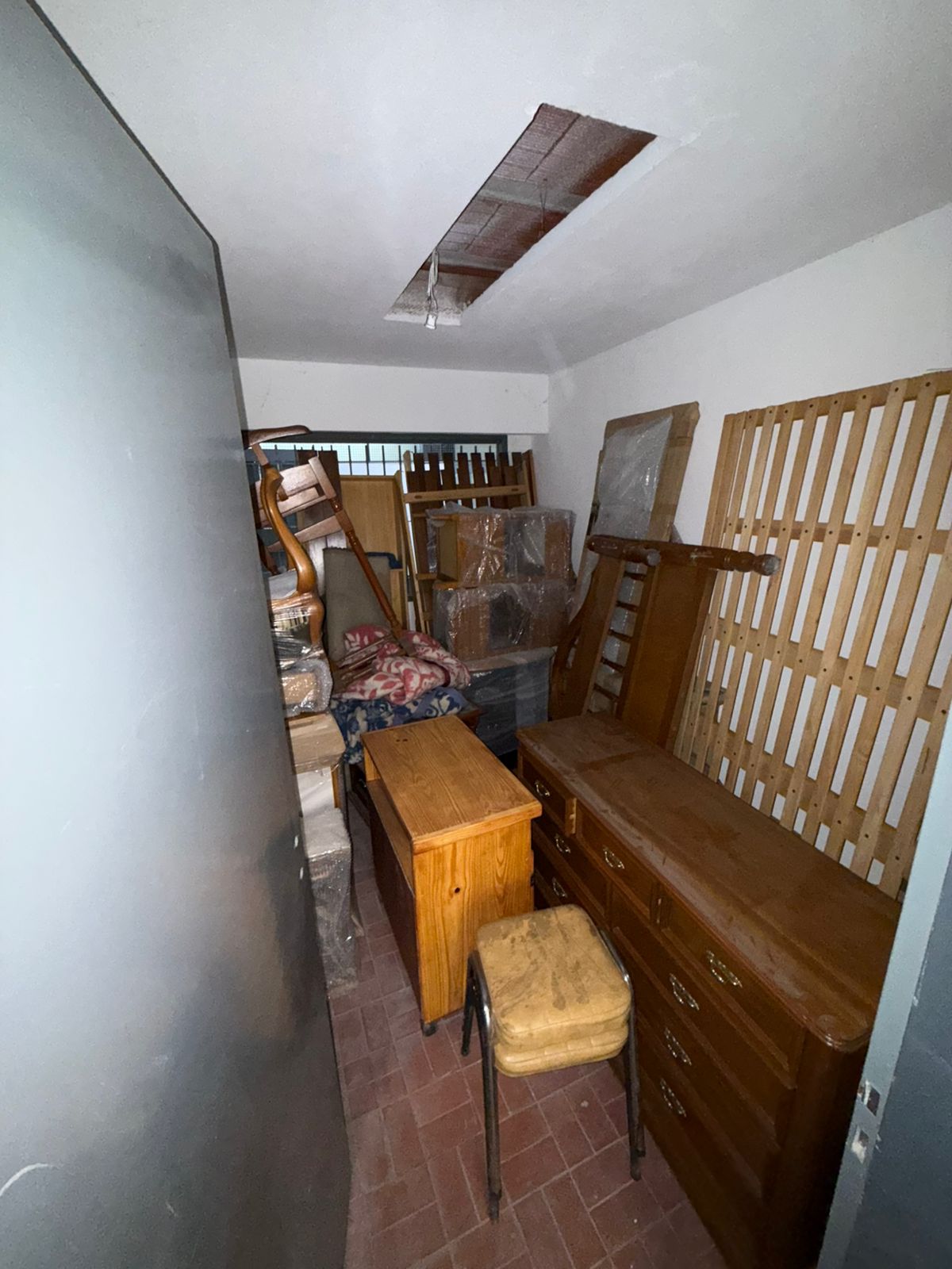 aparopropiedades - Galpón industrial en Quilmes - Excelente Oportunidad de Inversión 