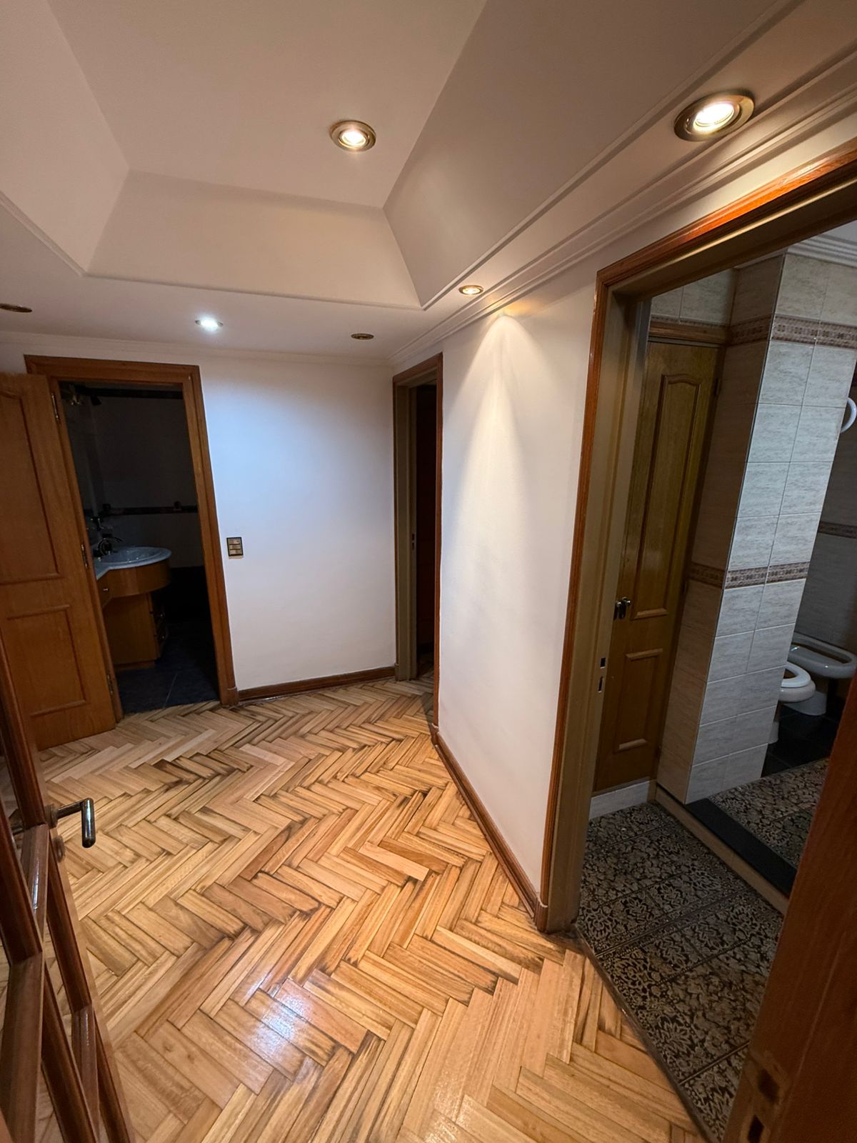 aparopropiedades - Piso a la venta en Quilmes Centro