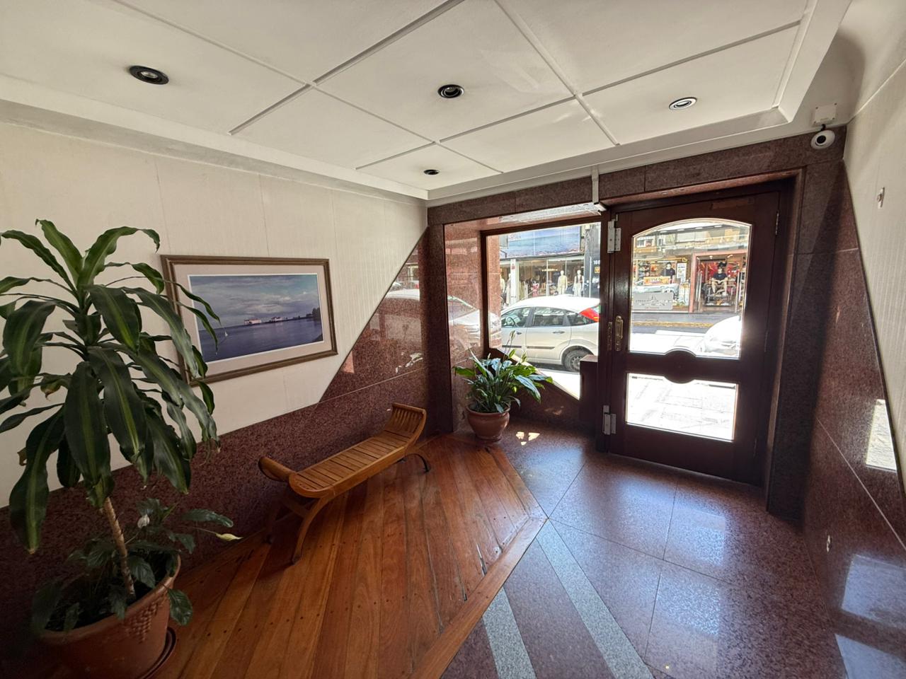 aparopropiedades - Departamento de 3 ambientes en pleno centro de Quilmes