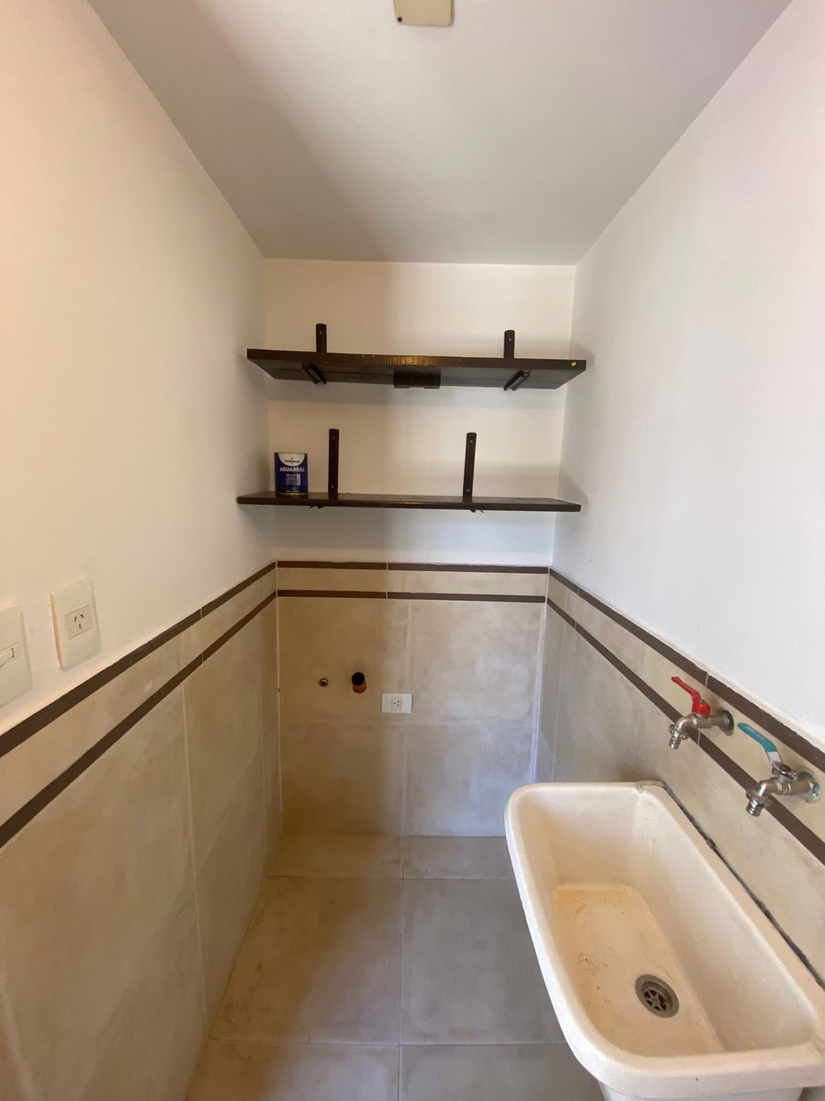 aparopropiedades - Triplex en Alquiler