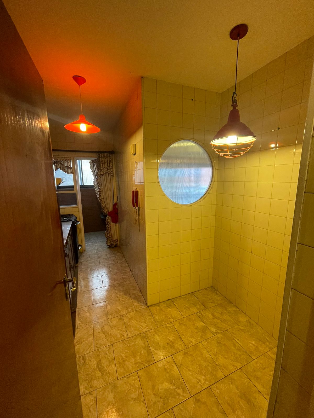 aparopropiedades - Departamento de 3 ambientes con cochera en Quilmes centro