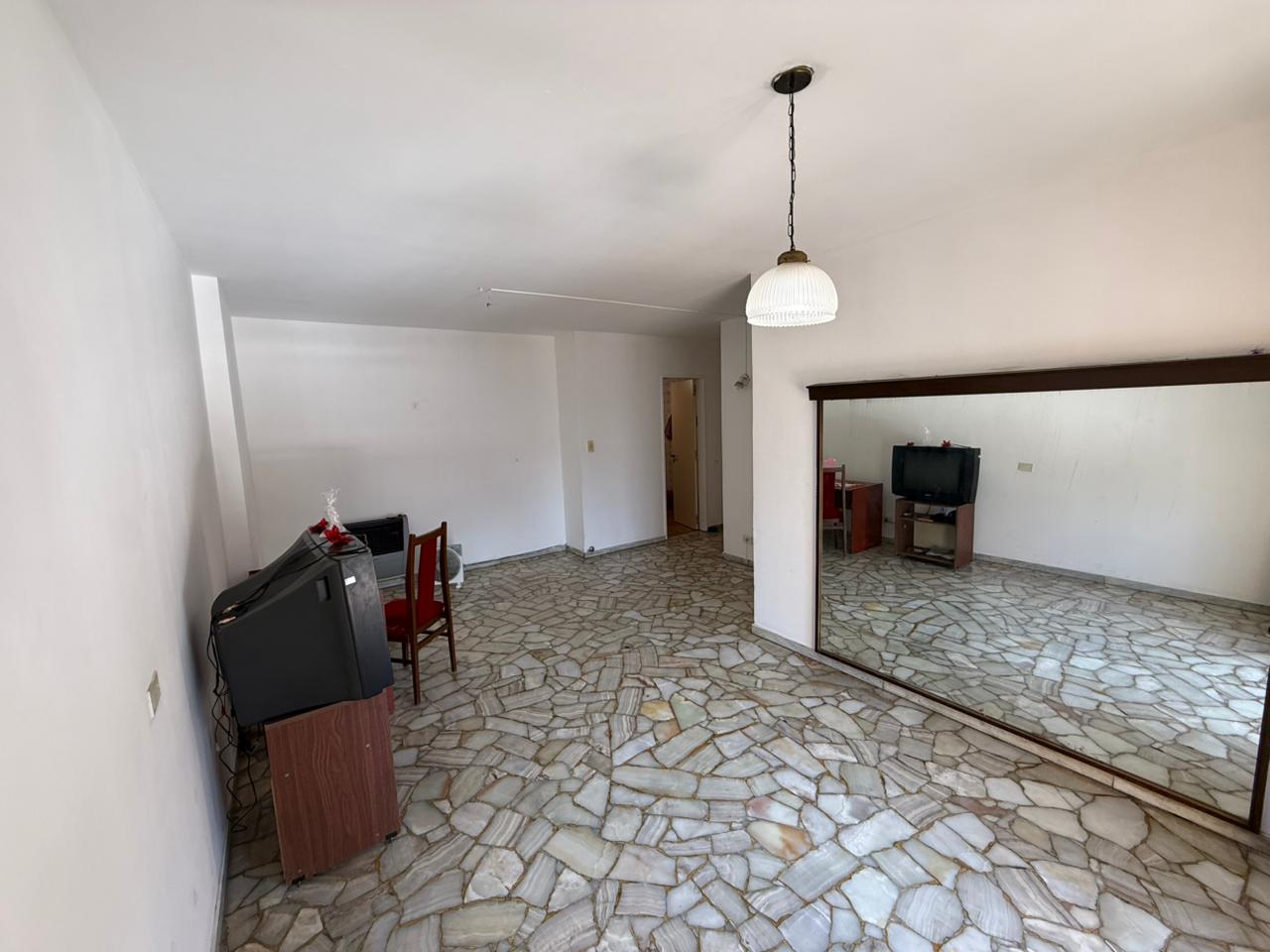 aparopropiedades - Departamento de 3 ambientes en pleno centro de Quilmes