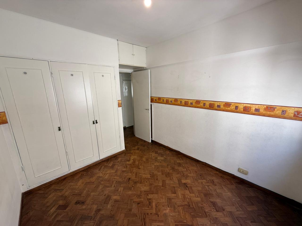 aparopropiedades - Departamento de 3 ambientes en Quilmes centro