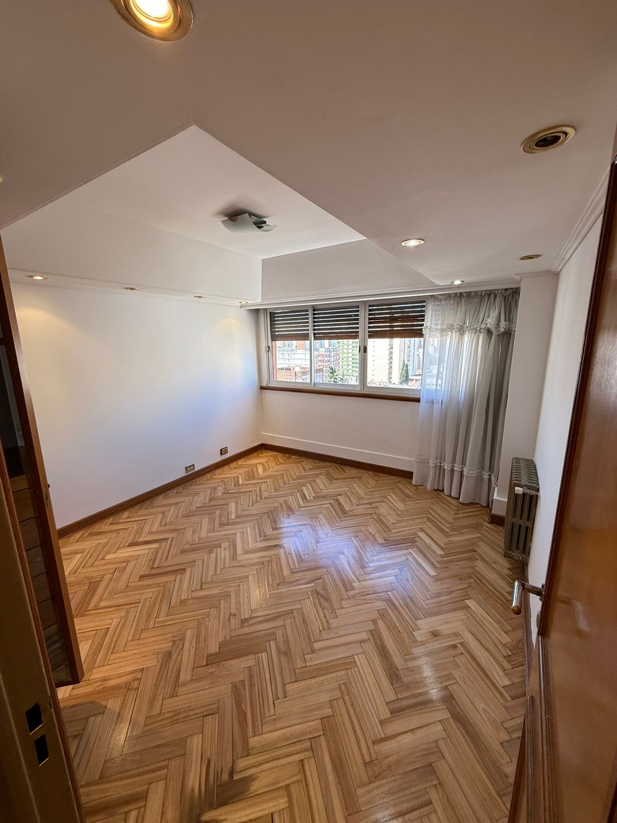 aparopropiedades - Piso a la venta en Quilmes Centro