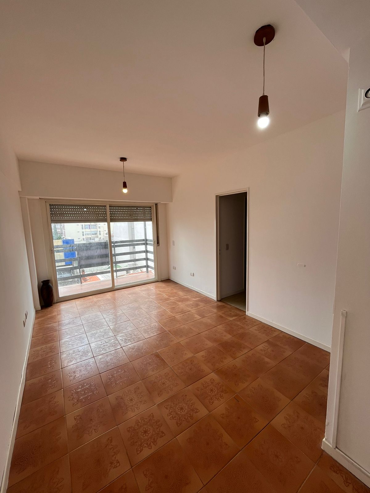 aparopropiedades - Departamento de 2 ambientes en Quilmes centro