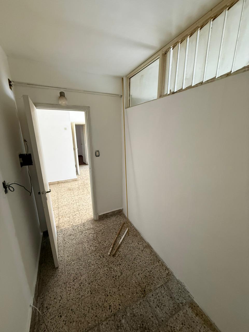 aparopropiedades - Departamento de 3 ambientes en Quilmes centro