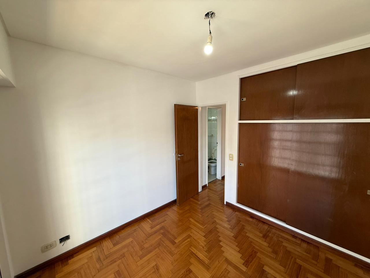 aparopropiedades - Departamento de 2 ambientes en Quilmes centro