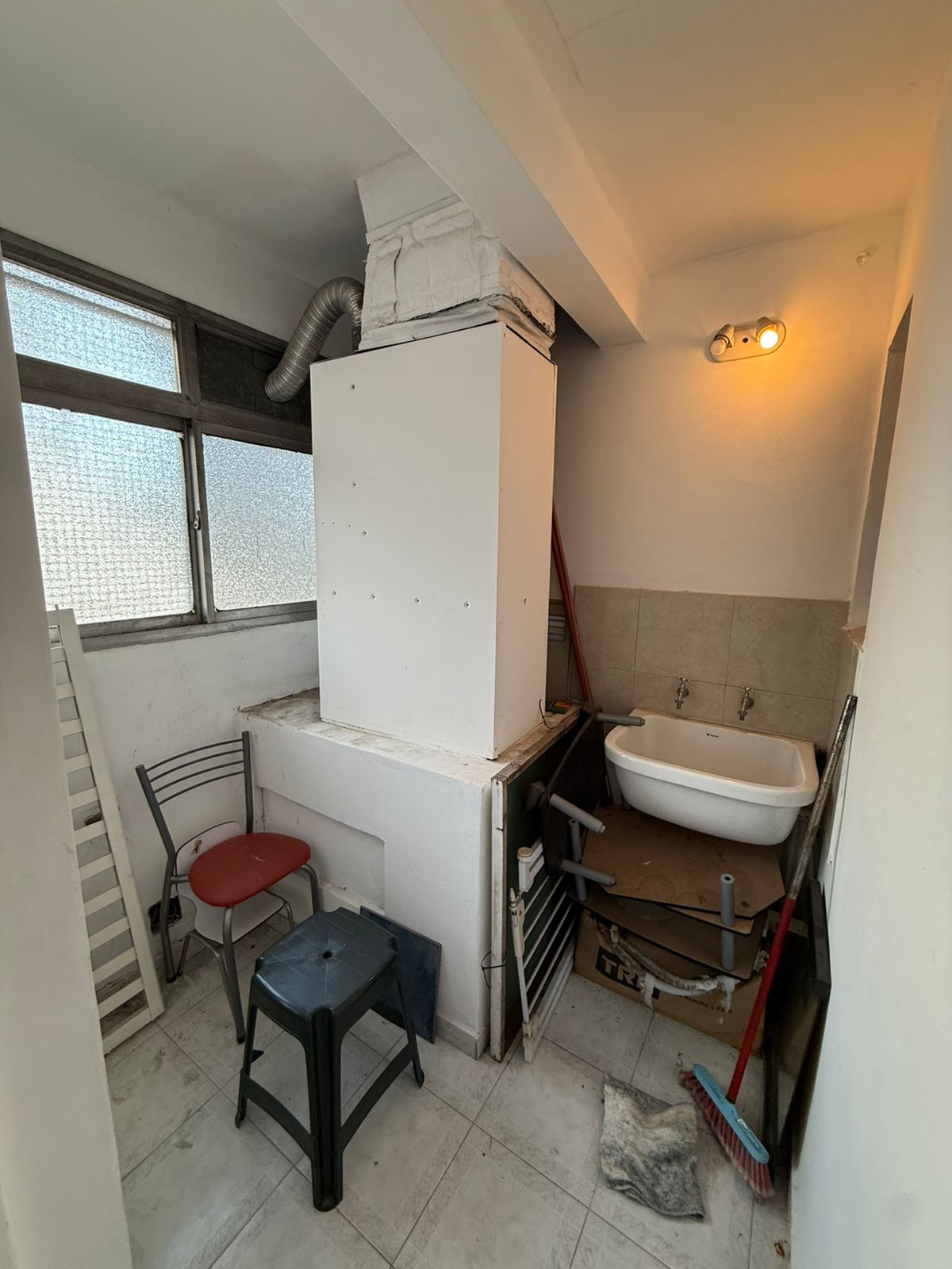 aparopropiedades - Departamento en planta alta en Bernal centro