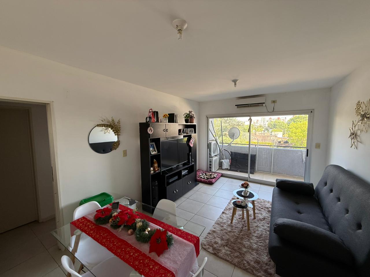 aparopropiedades - Departamento de 2 ambientes con cochera en Quilmes 